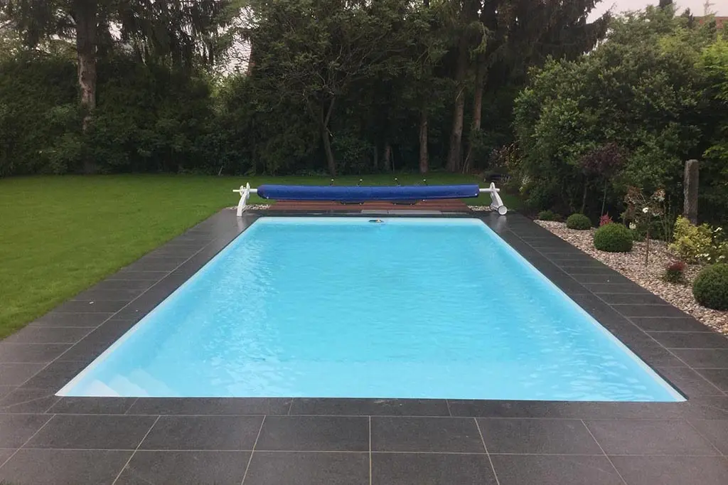 Pool München Grünwald