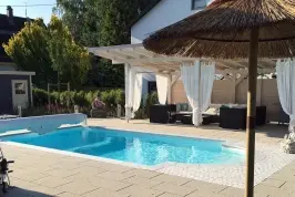 Pool München Holzkirchen