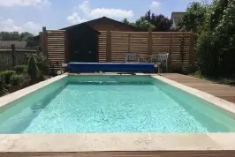 Pool München manuelle Abdeckung